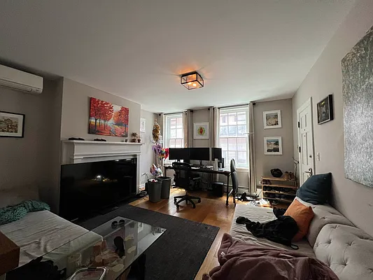 Rented by Double R Ventures LLC | media 20