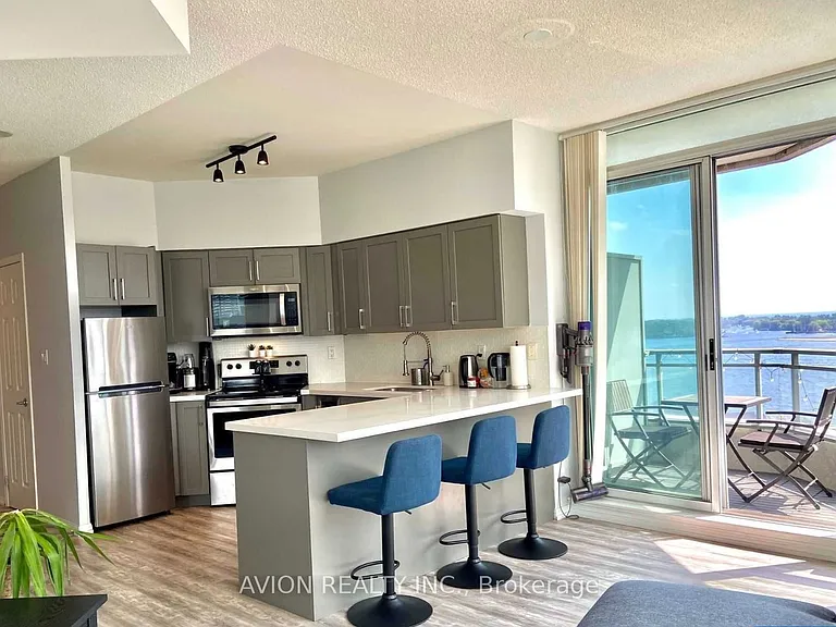 230 Queens Quay W #1526 — Photo 4