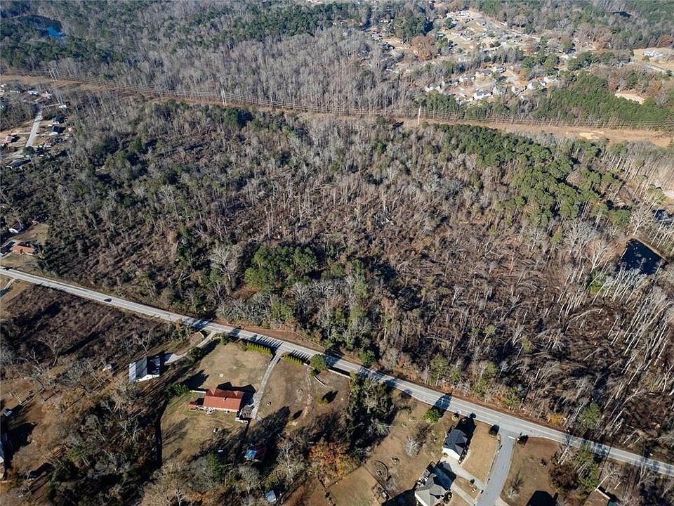 1st image of 925 McDaniel Mill Rd SW