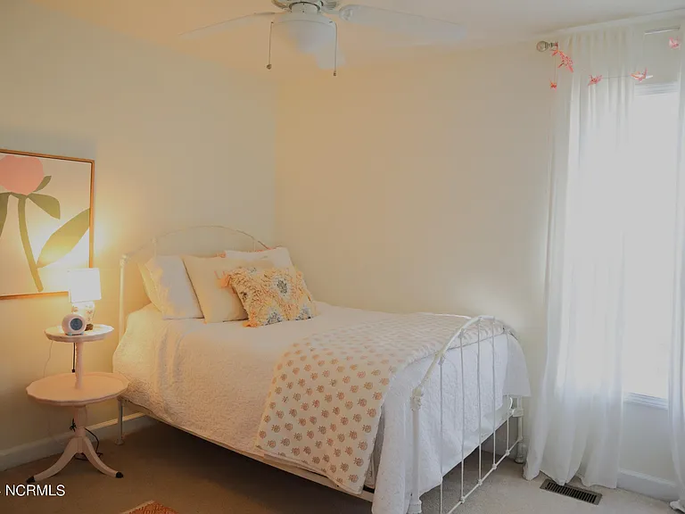 295 Sandhills Cir — Photo 14