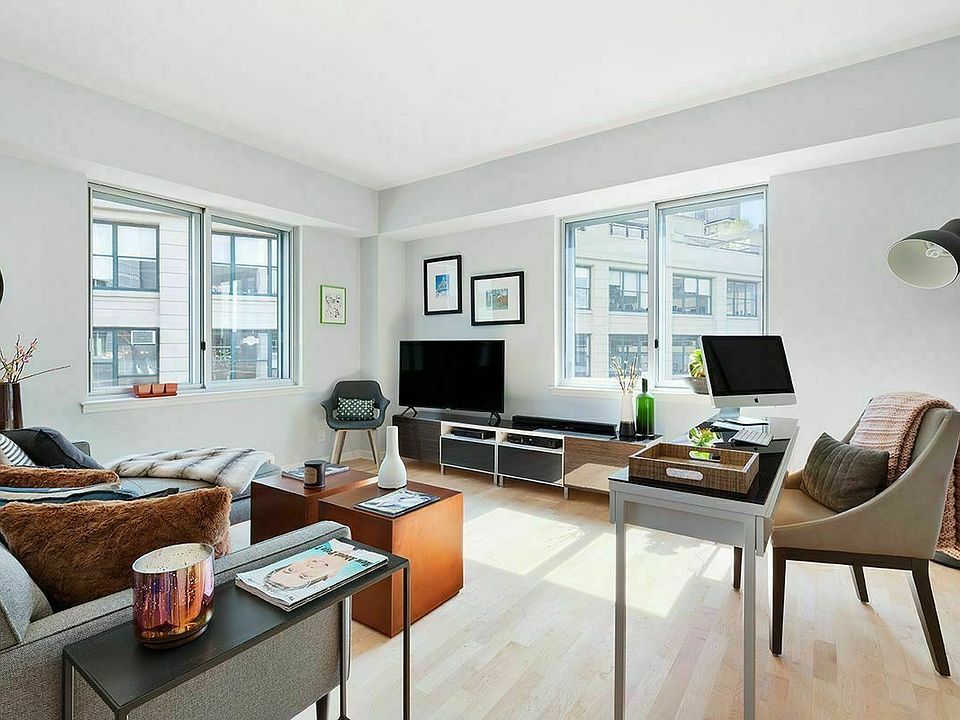 1st image of 133 Water St APT 10D