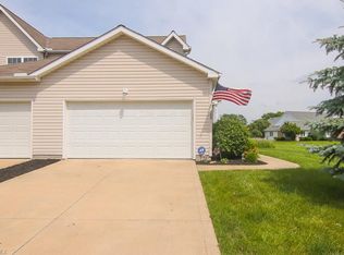 188 Meander Ln, Elyria, OH 44035