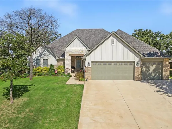 2421 Rumble Ct, Edmond, OK 73034