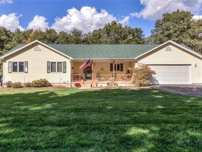 7180 Nine Mile Creek Road, Eau Claire, WI, 54701
