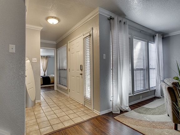 5th image of 4020 Versailles Blvd #4047