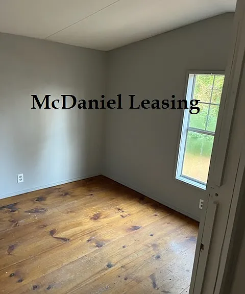 2724 Union Hwy #17 — Photo 3