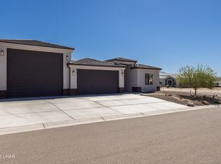 1631 E Laurel Dr, Lake Havasu City, AZ 86404