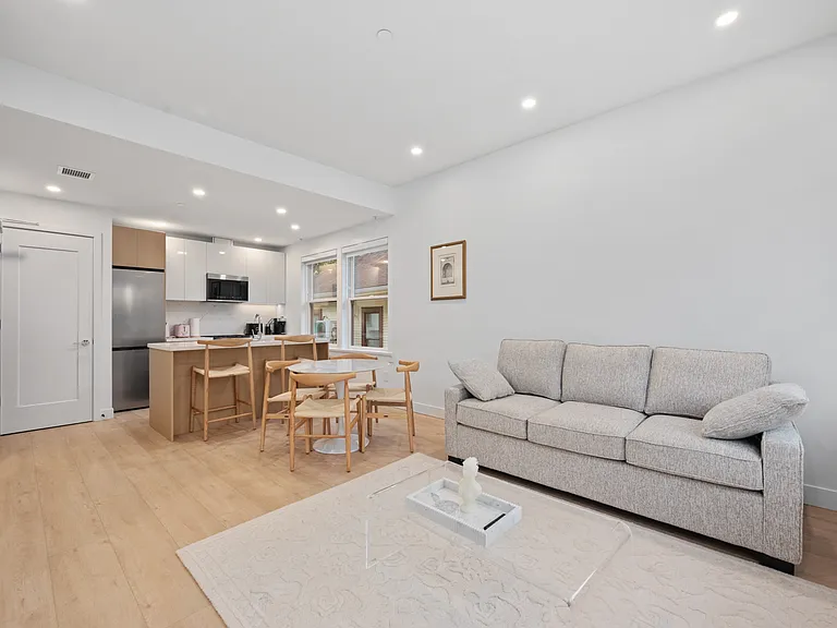 957 Nicola St #203 — Photo 1