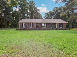 286 Loften Rd, Newton Grove, NC 28366