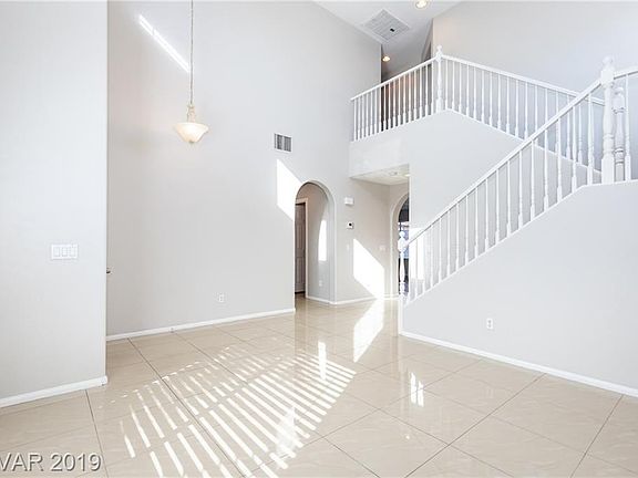 4th image of 812 Caballo Hills Ave