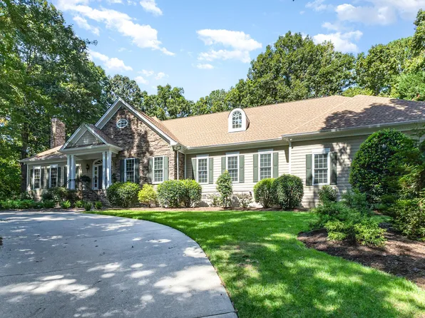 1119 Stonebridge Dr, Durham, NC 27712