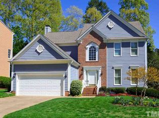 117 Strathburgh Ln, Cary, NC 27518