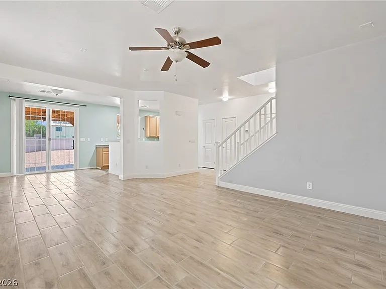 9293 Palmetto Park Ct — Photo 2