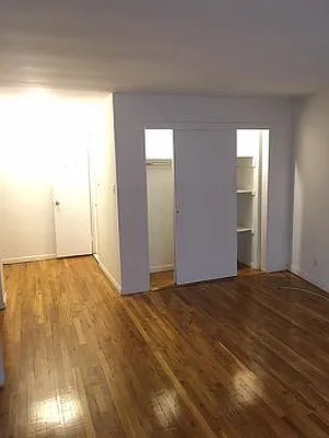 Rented by Eric Goodman Realty Corp | media 13