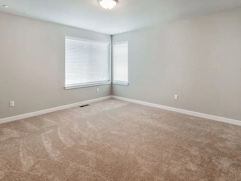 8441 63rd St NE — Photo 13