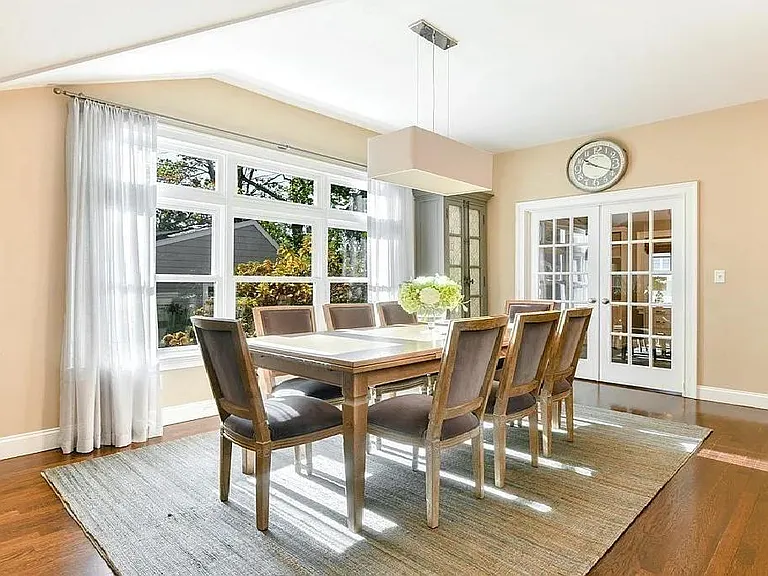 38 Dartmouth Ave — Photo 8
