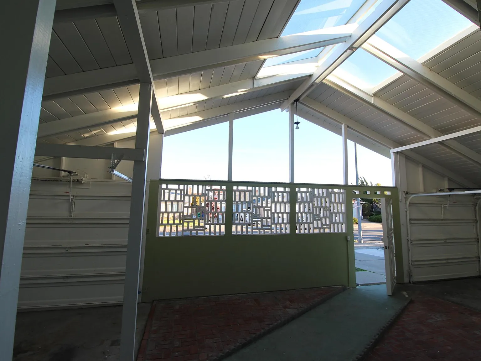 3 bed, 1550 sqft, $4,500 — Photo 4