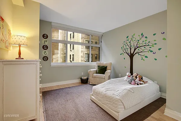 Sold by Corcoran | media 23