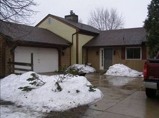 6291 Paddock Ln, Saginaw, MI 48603