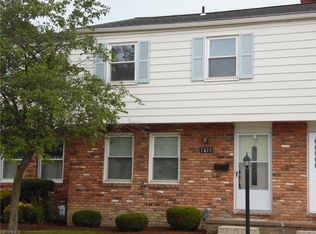 7429 Avon Dr UNIT F, Mentor, OH 44060