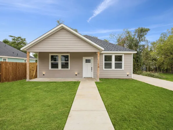 1116 E Pulaski St, Fort Worth, TX 76104