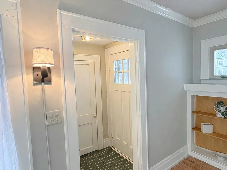 721 Salt Springs Rd — Photo 3