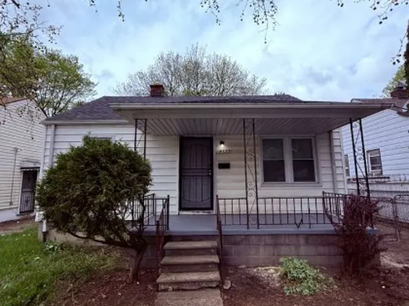 8627 Stout St, Detroit, MI 48228