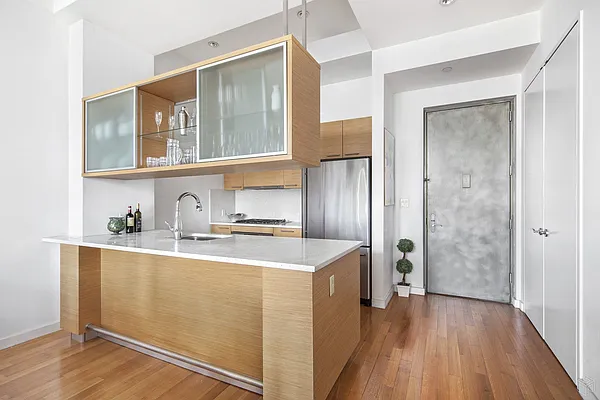 Sold by Halstead Real Estate | media 2