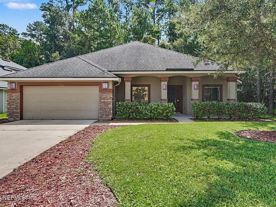 1st image of 816 REFLECTION COVE Road E