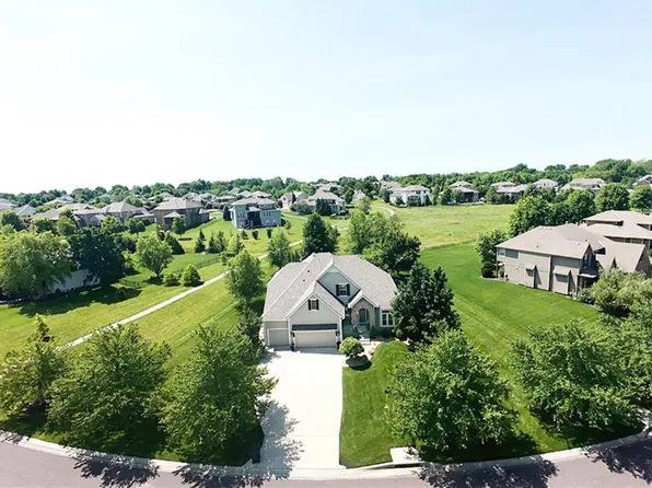 11501 W 153rd St, Overland Park, KS 66221