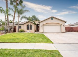 1671 Humboldt St, Lemoore, CA 93245