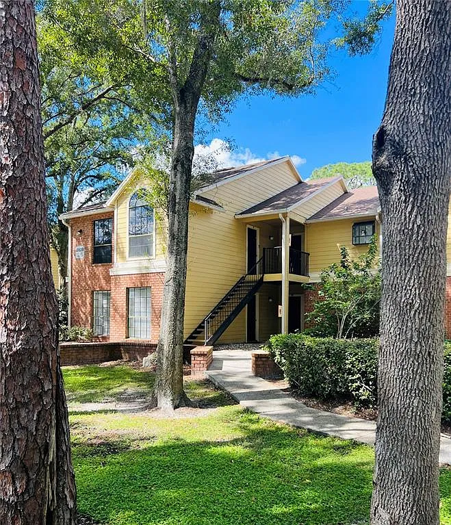 1 bed, 1.0 bath, 581 sqft, $1,250 — Photo 3
