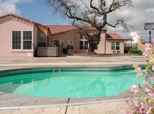 919 Vista Cerro Dr, Paso Robles, CA 93446