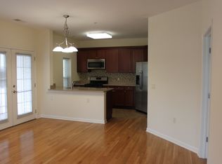 10 Sampson St #2B-2BA-1191SQFT, Saddle Brook, NJ 07663