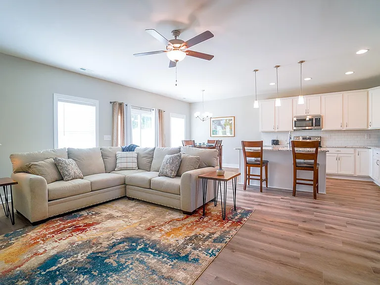 112 Deer Brook Dr #B — Photo 6