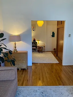 Rented by Oxford Property Group | media 7