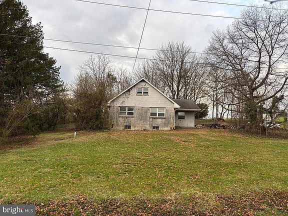 4th image of 39 Hossler Rd