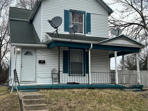 1713 Oakridge Dr, Dayton, OH 45417