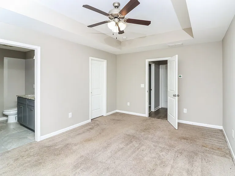 92 Moss Way — Photo 13