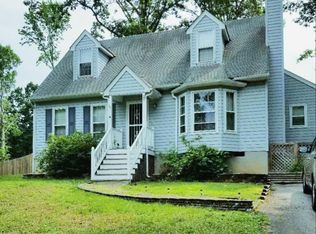 3201 Terrybluff Dr, Midlothian, VA 23112