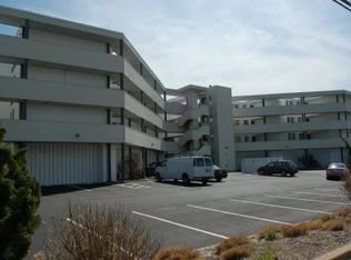 259 Dune Rd APT 138C, Westhampton Beach, NY 11978