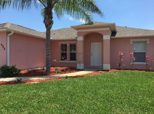 686 Atlantus Ter, Sebastian, FL 32958