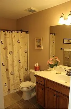 2132 Alder St — Photo 8