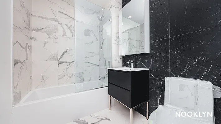 Rented by Nooklyn NYC LLC | media 34