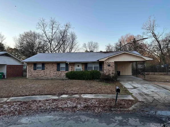 1911 Edmar Dr, Pine Bluff, AR 71603