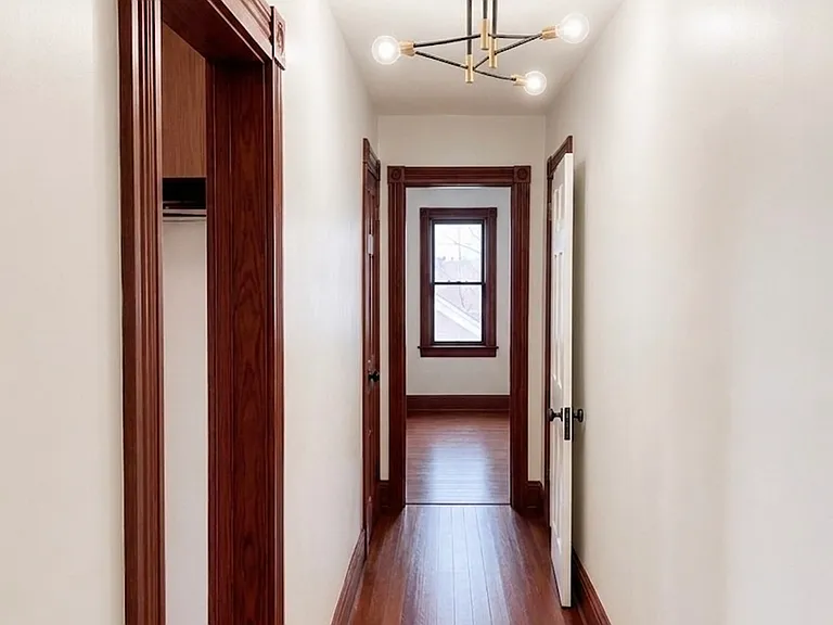 248 Brown St #3 — Photo 13
