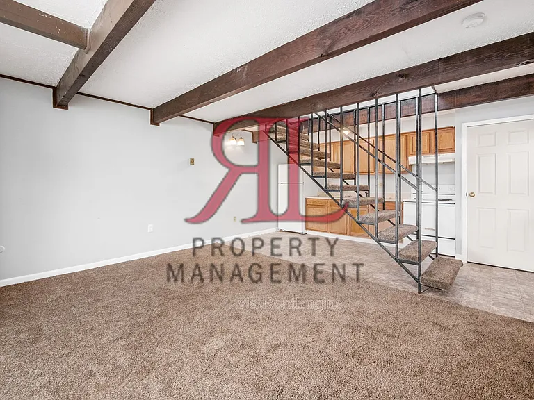 4921 Myers Rd — Photo 9