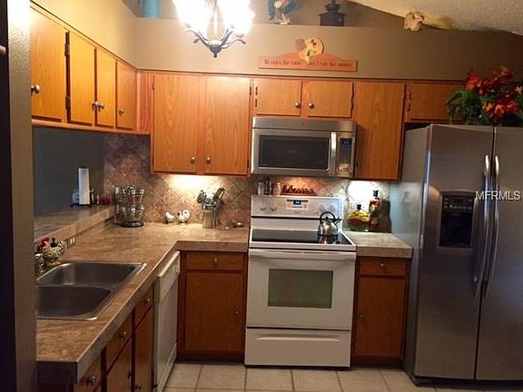5th image of 11307 Mandarin Dr