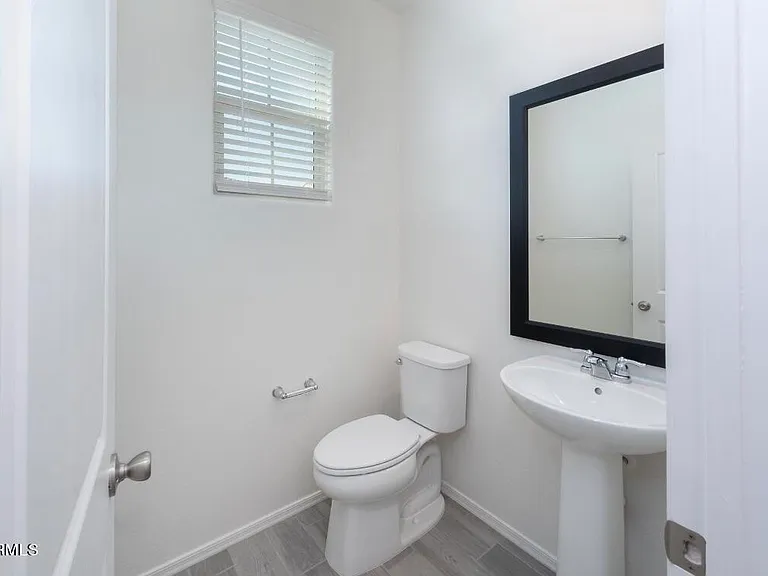 7243 N 125th Dr — Photo 26