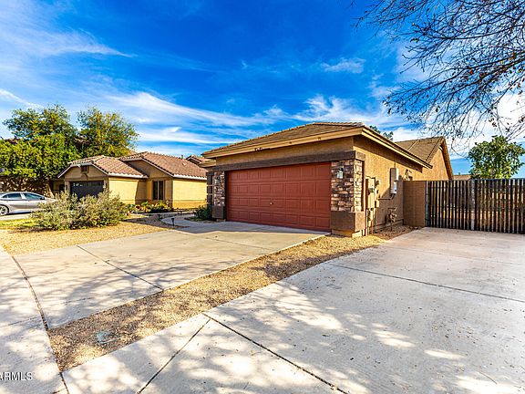 3rd image of 13017 W LARKSPUR Road